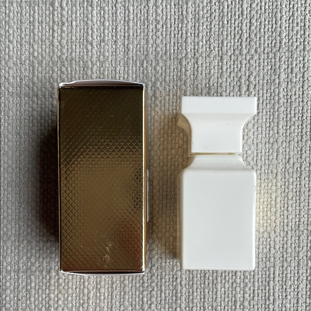 Tom Ford Soleil Blanc miniature fragrance - Picture 10 of 11